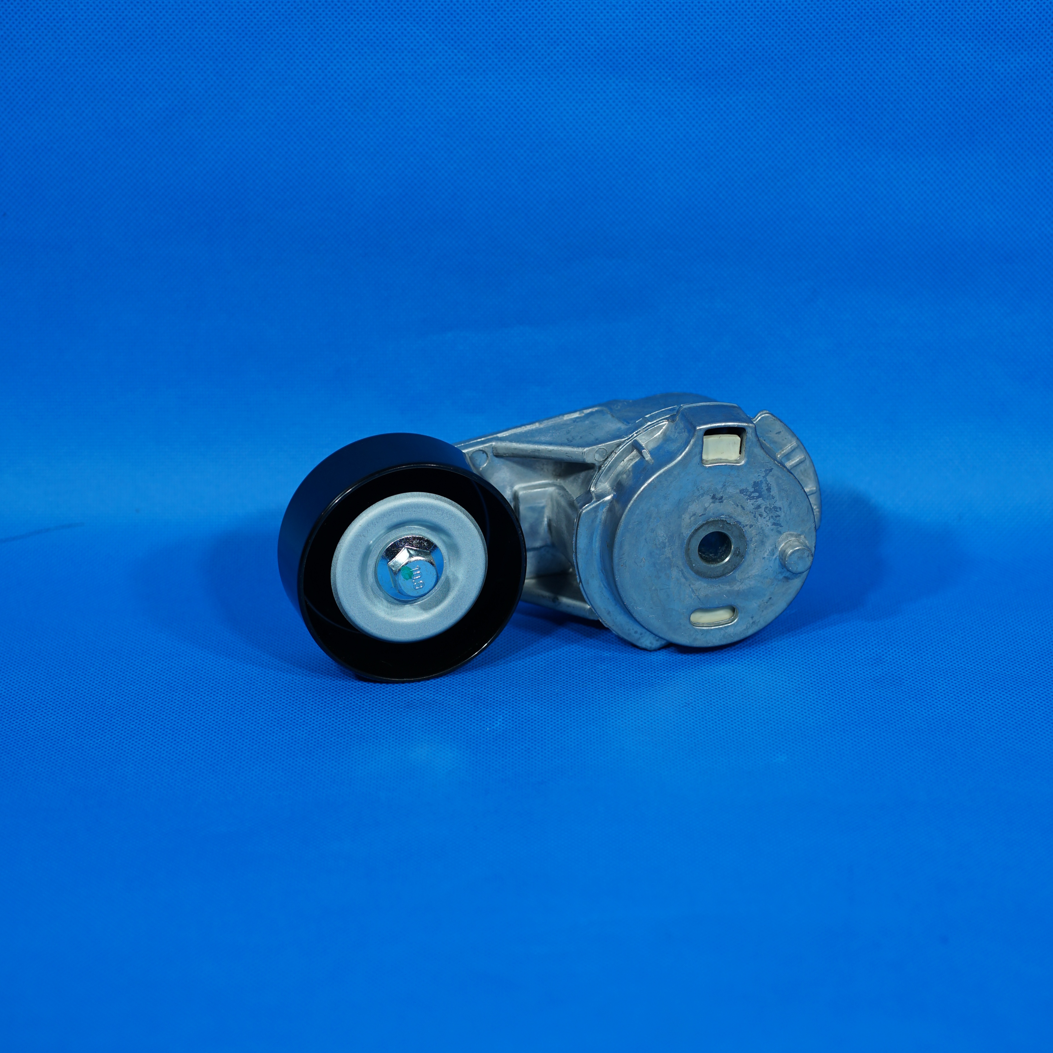 Auto Tensioner Fan V Belt Hummer H3